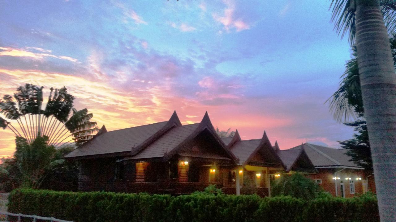 Pongsin Resort Khun Han Exteriör bild